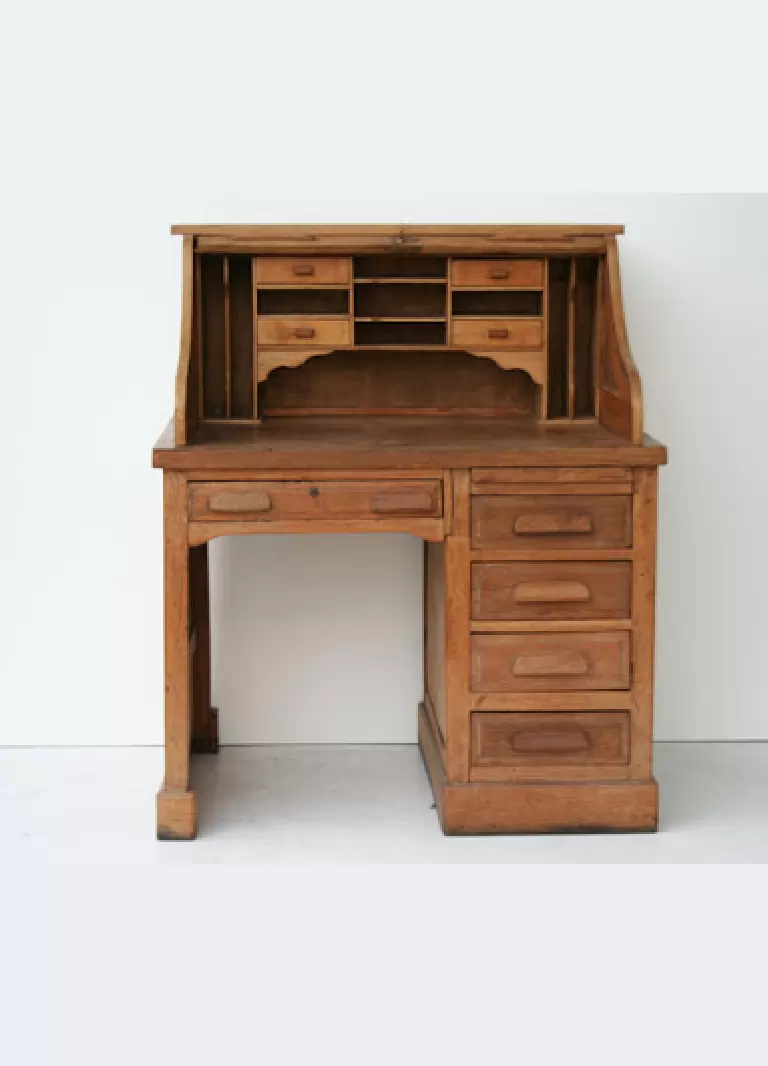 Escritorios y Secreters